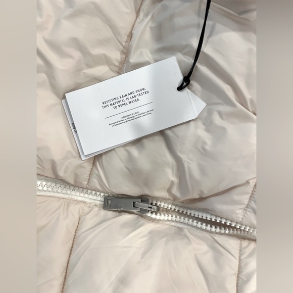 NEW UGG - Sydnee Reversible Puffer Vest - Picture 11 of 16